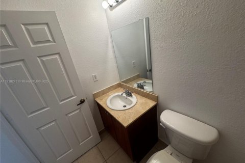 Appartement à louer à Doral, Floride: 2 chambres, 104.33 m2 № 1966441 - photo 16