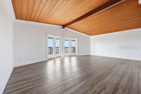 Casa en venta en Horseshoe Beach, Florida, 3 dormitorios, 125.6 m2 № 2141607 - foto 10