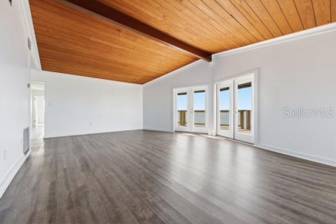 Casa en venta en Horseshoe Beach, Florida, 3 dormitorios, 125.6 m2 № 2141607 - foto 13