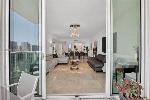 Copropriété à vendre à Aventura, Floride: 3 chambres, 169.45 m2 № 2171914 - photo 5