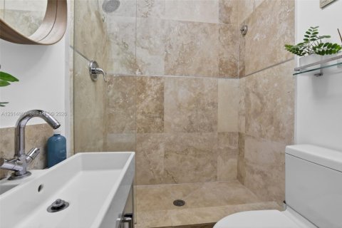 Copropriété à vendre à Aventura, Floride: 3 chambres, 169.45 m2 № 2171914 - photo 27