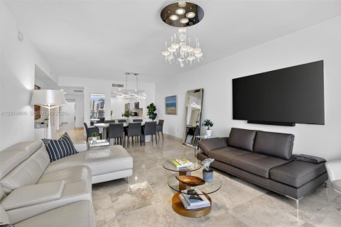 Copropriété à vendre à Aventura, Floride: 3 chambres, 169.45 m2 № 2171914 - photo 21