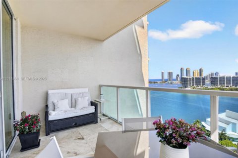 Copropriété à vendre à Aventura, Floride: 3 chambres, 169.45 m2 № 2171914 - photo 3