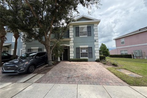 Adosado en venta en Kissimmee, Florida, 4 dormitorios, 140.47 m2 № 2113791 - foto 2