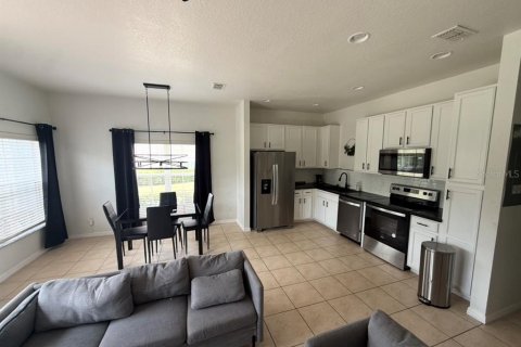 Adosado en venta en Kissimmee, Florida, 4 dormitorios, 140.47 m2 № 2113791 - foto 9