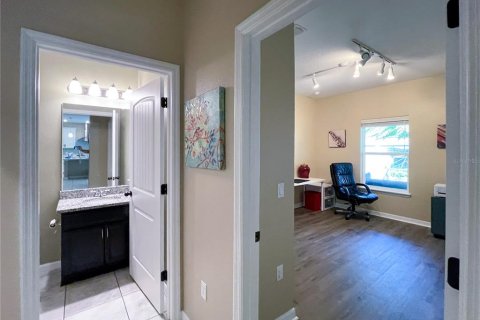 House in Orlando, Florida 5 bedrooms, 287.63 sq.m. № 1824883 - photo 25