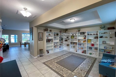 House in Orlando, Florida 5 bedrooms, 287.63 sq.m. № 1824883 - photo 14