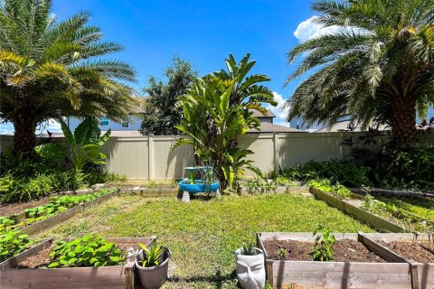 House in Orlando, Florida 5 bedrooms, 287.63 sq.m. № 1824883 - photo 12