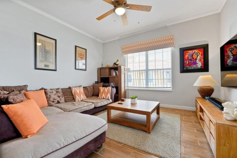 Condo in Orlando, Florida, 3 bedrooms № 2204736 - photo 9