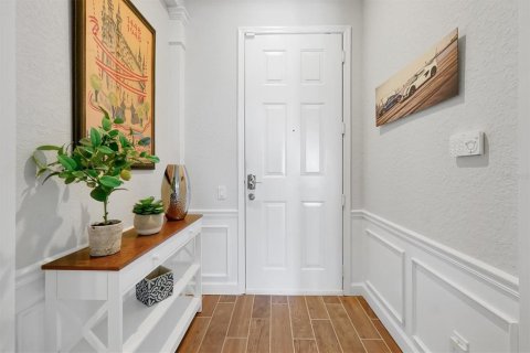 Condo in Orlando, Florida, 3 bedrooms № 2204736 - photo 4