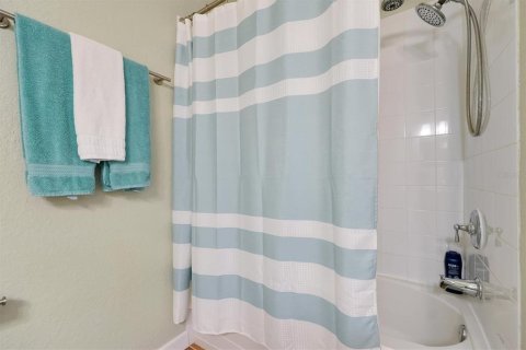 Condo in Orlando, Florida, 3 bedrooms № 2204736 - photo 28