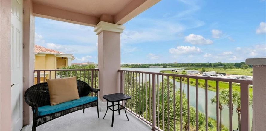 Condo in Orlando, Florida, 3 bedrooms № 2204736