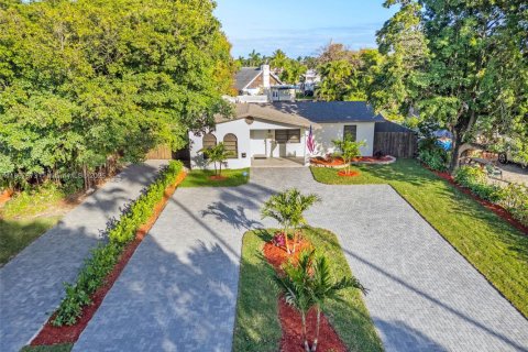 Casa en alquiler en Homestead, Florida, 4 dormitorios, 199.74 m2 № 1949658 - foto 1
