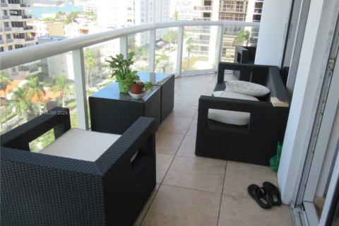 Copropriété à louer à Miami Beach, Floride: 2 chambres, 122.82 m2 № 1729807 - photo 6