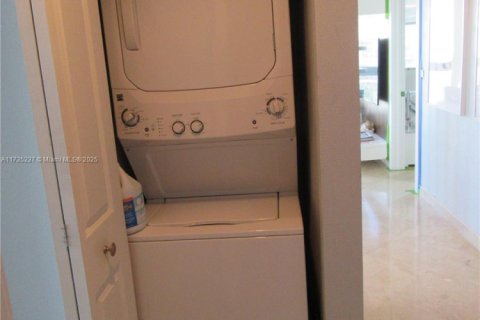 Copropriété à louer à Miami Beach, Floride: 2 chambres, 122.82 m2 № 1729807 - photo 29
