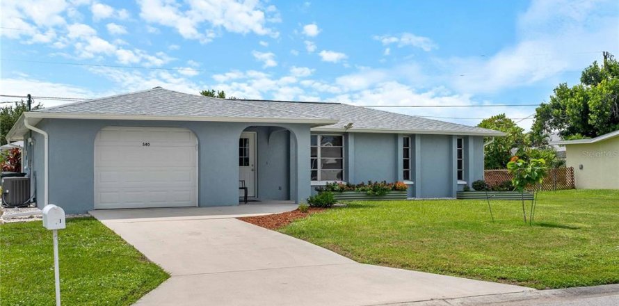 House in Venice, Florida 2 bedrooms, 116.13 sq.m. № 1899131