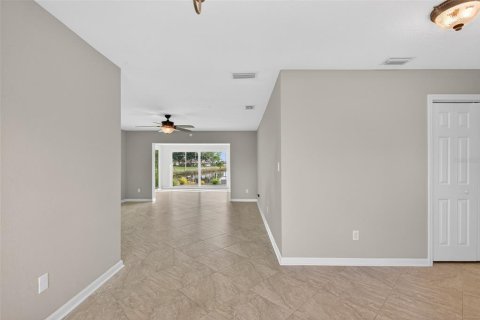 Condo in Crystal River, Florida, 2 bedrooms  № 2102525 - photo 7