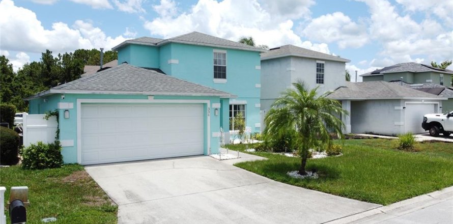 House in Davenport, Florida 3 bedrooms, 124.12 sq.m. № 1804930