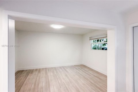 Купить таунхаус в Майами-Лейкс, Флорида 2 спальни, 73.39м2, № 2047257 - фото 7