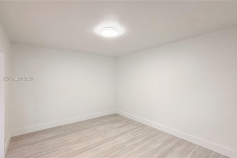 Купить таунхаус в Майами-Лейкс, Флорида 2 спальни, 73.39м2, № 2047257 - фото 19