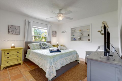 Immobilier commercial à vendre à Vero Beach, Floride: 287.9 m2 № 1922882 - photo 29
