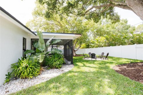 Casa en venta en Sarasota, Florida, 2 dormitorios, 111.02 m2 № 1795247 - foto 20