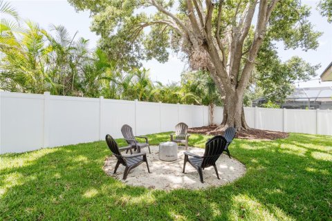 Casa en venta en Sarasota, Florida, 2 dormitorios, 111.02 m2 № 1795247 - foto 19