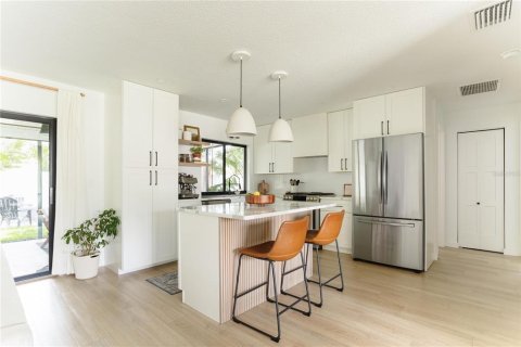 Casa en venta en Sarasota, Florida, 2 dormitorios, 111.02 m2 № 1795247 - foto 22