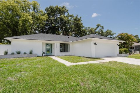 Casa en venta en Sarasota, Florida, 2 dormitorios, 111.02 m2 № 1795247 - foto 2