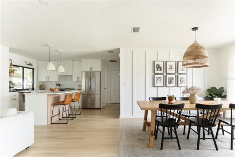 Casa en venta en Sarasota, Florida, 2 dormitorios, 111.02 m2 № 1795247 - foto 21