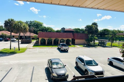 Купить кондоминиум в Уэст-Палм-Бич, Флорида 2 спальни, 95.32м2, № 1096484 - фото 1
