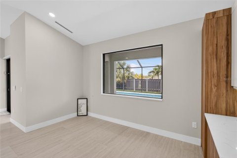 Casa en venta en Cape Coral, Florida, 4 dormitorios, 195.84 m2 № 2092384 - foto 18