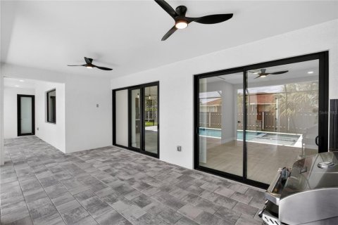 Casa en venta en Cape Coral, Florida, 4 dormitorios, 195.84 m2 № 2092384 - foto 25