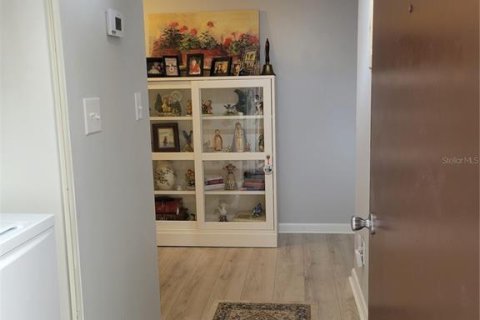 Condominio en venta en Ocala, Florida, 2 dormitorios, 95.41 m2 № 1904955 - foto 2