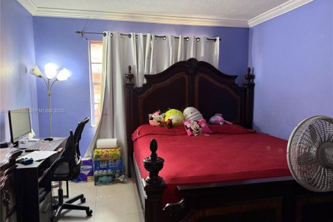 Copropriété à louer à Miami, Floride: 2 chambres, 77.57 m2 № 1999720 - photo 12