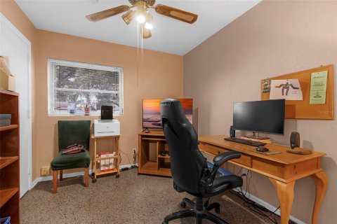 Casa en venta en Orlando, Florida, 4 dormitorios, 136.94 m2 № 1725308 - foto 15