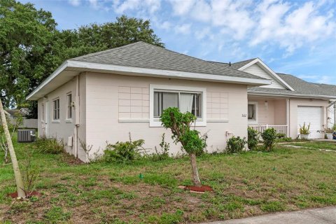 Casa en venta en Orlando, Florida, 4 dormitorios, 136.94 m2 № 1725308 - foto 4