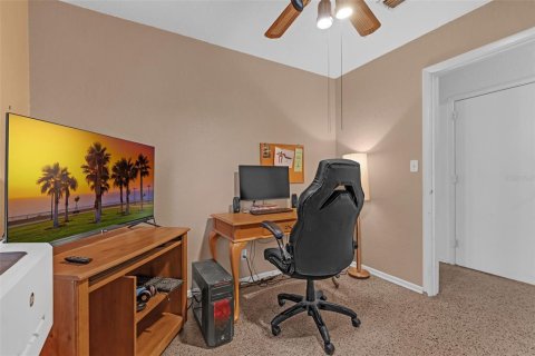 Casa en venta en Orlando, Florida, 4 dormitorios, 136.94 m2 № 1725308 - foto 16