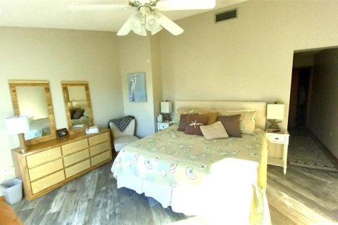 Touwnhouse à vendre à Indian Rocks Beach, Floride: 2 chambres, 109.62 m2 № 2373236 - photo 28