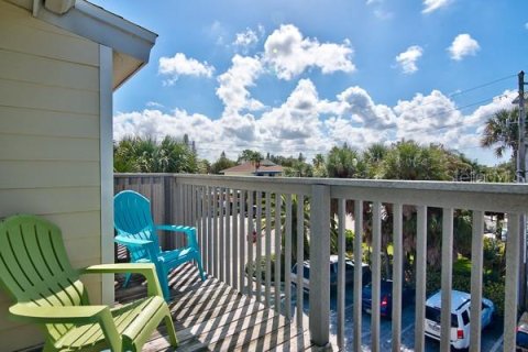 Touwnhouse à vendre à Indian Rocks Beach, Floride: 2 chambres, 109.62 m2 № 2373236 - photo 29