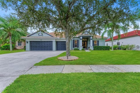 Villa ou maison à vendre à Bradenton, Floride: 3 chambres, 232.53 m2 № 2398479 - photo 2
