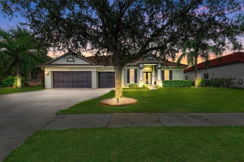 Villa ou maison à vendre à Bradenton, Floride: 3 chambres, 232.53 m2 № 2398479 - photo 12