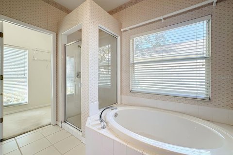 Villa ou maison à vendre à Bradenton, Floride: 4 chambres, 200.76 m2 № 2315257 - photo 12