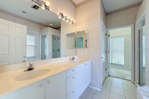 Villa ou maison à vendre à Bradenton, Floride: 4 chambres, 200.76 m2 № 2315257 - photo 11