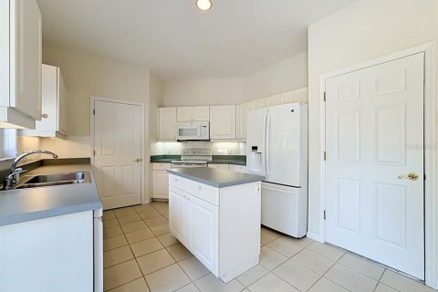 Villa ou maison à vendre à Bradenton, Floride: 4 chambres, 200.76 m2 № 2315257 - photo 8