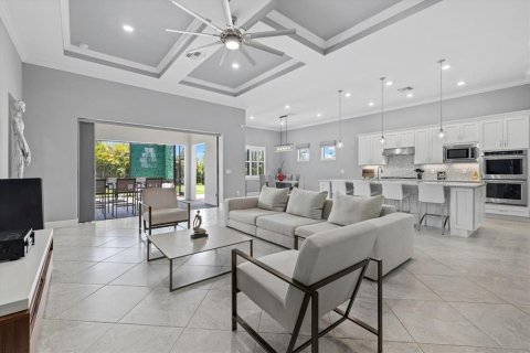 House in Sarasota, Florida 3 bedrooms, 230.96 sq.m. № 1914581 - photo 7