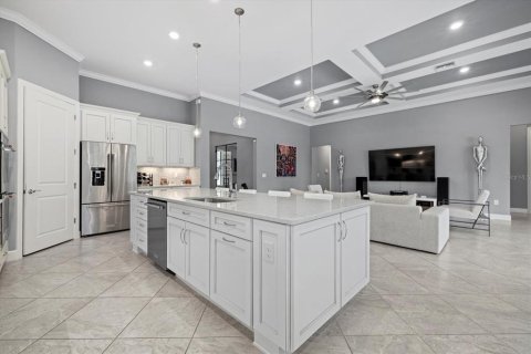House in Sarasota, Florida 3 bedrooms, 230.96 sq.m. № 1914581 - photo 16