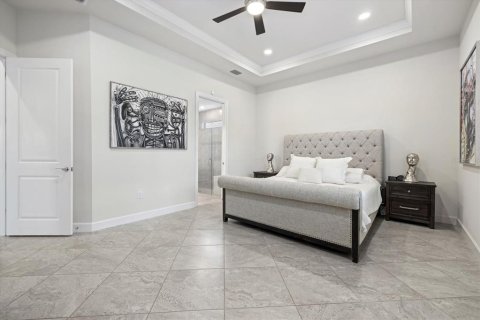 House in Sarasota, Florida 3 bedrooms, 230.96 sq.m. № 1914581 - photo 19