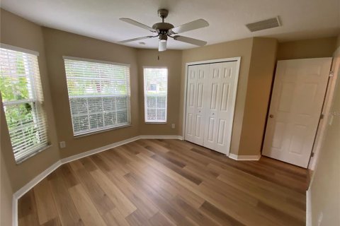 Casa en alquiler en Orlando, Florida, 4 dormitorios, 175.68 m2 № 2275460 - foto 17