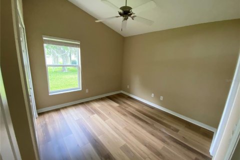 Casa en alquiler en Orlando, Florida, 4 dormitorios, 175.68 m2 № 2275460 - foto 18